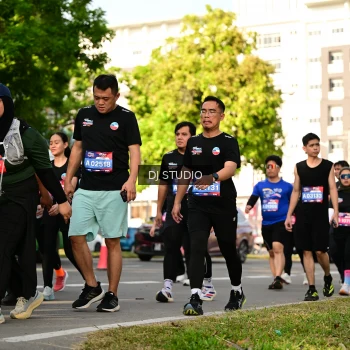 Runner Photo 4051777