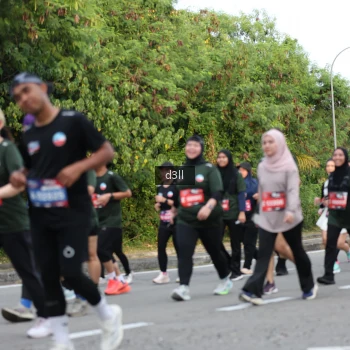 Runner Photo 4051798