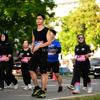Runner Photo 4051809