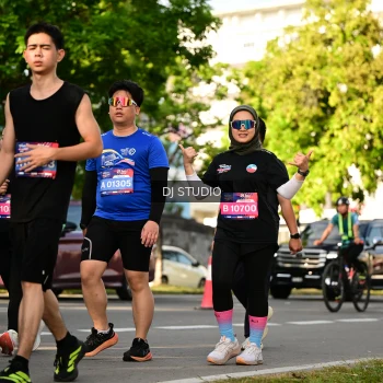 Runner Photo 4051813