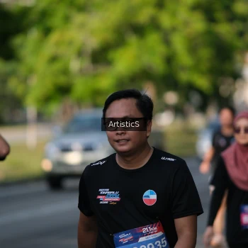 Runner Photo 4051834