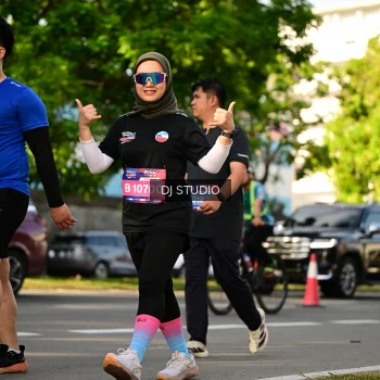Runner Photo 4051841