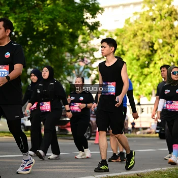 Runner Photo 4051849