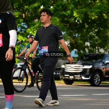 Runner Photo 4051858