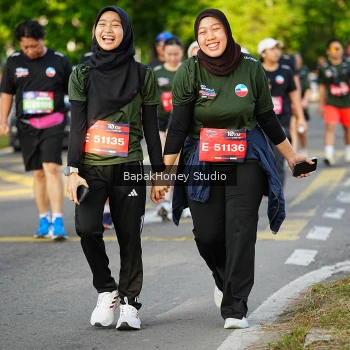 Runner Photo 4051863