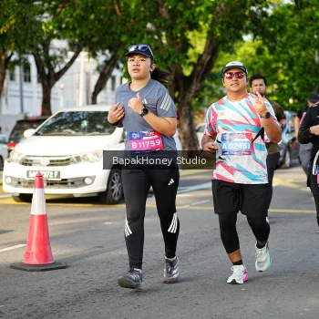 Runner Photo 4051867