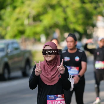 Runner Photo 4051877
