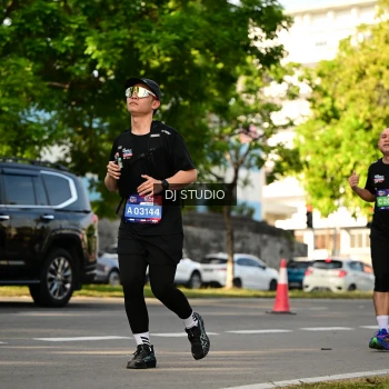 Runner Photo 4051883