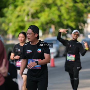 Runner Photo 4051888