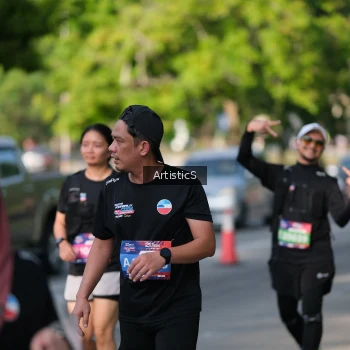 Runner Photo 4051893