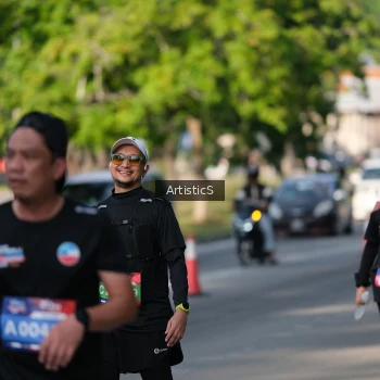 Runner Photo 4051894