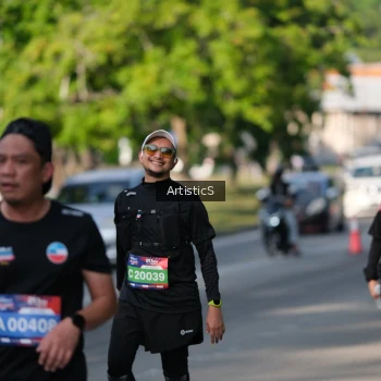 Runner Photo 4051899