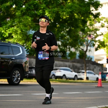 Runner Photo 4051935