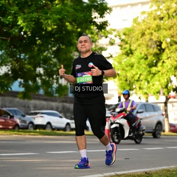 Runner Photo 4051938