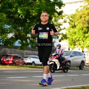 Runner Photo 4051947