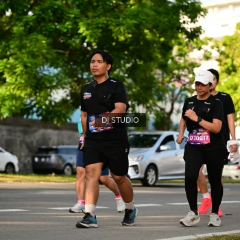 Runner Photo 4051995