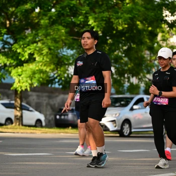 Runner Photo 4052017