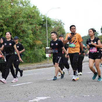 Runner Photo 4052024