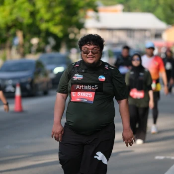 Runner Photo 4052049