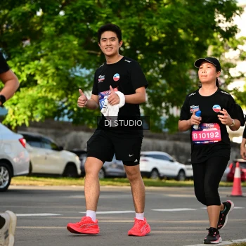 Runner Photo 4052064