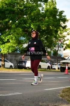 Runner Photo 4052084