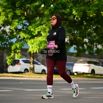 Runner Photo 4052103