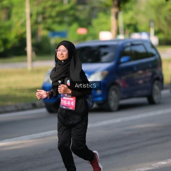 Runner Photo 4052110
