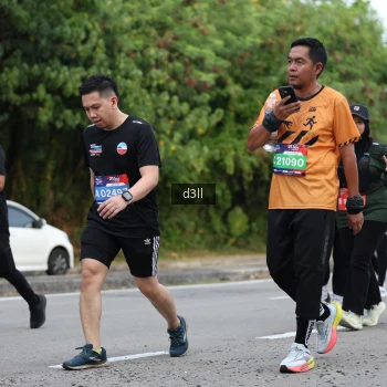 Runner Photo 4052155