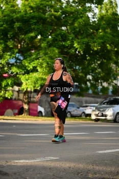 Runner Photo 4052203