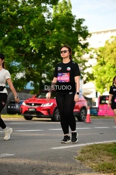 Runner Photo 4052223