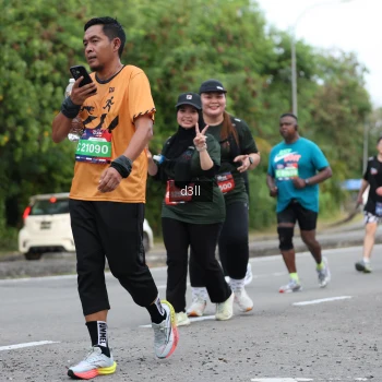 Runner Photo 4052227