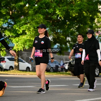 Runner Photo 4052423