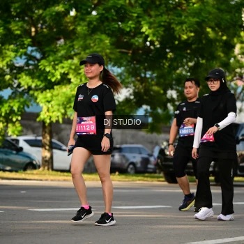 Runner Photo 4052430