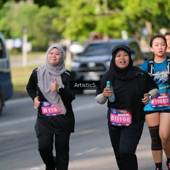 Runner Photo 4052444