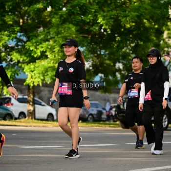 Runner Photo 4052451
