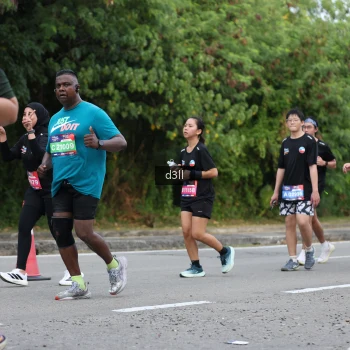 Runner Photo 4052474