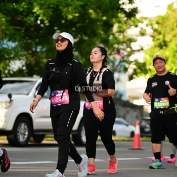 Runner Photo 4052505