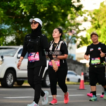 Runner Photo 4052507