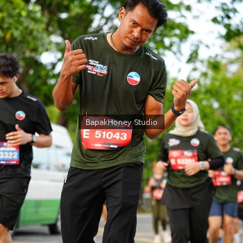 Runner Photo 4052524