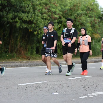 Runner Photo 4052531