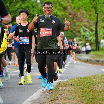 Runner Photo 4052552