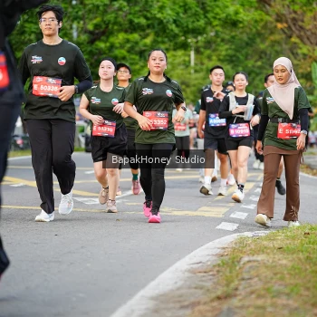 Runner Photo 4052564