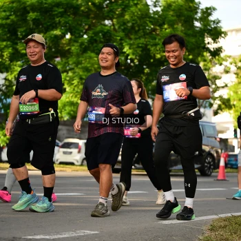 Runner Photo 4052594