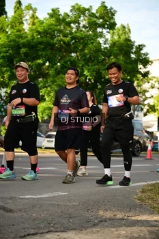 Runner Photo 4052617