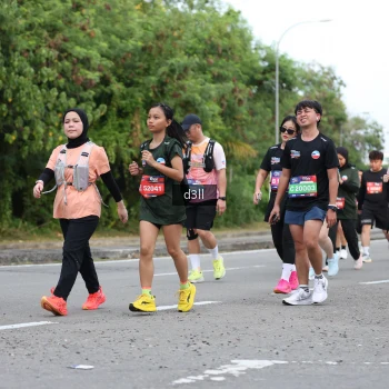 Runner Photo 4052619