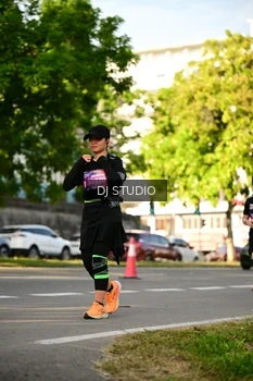 Runner Photo 4052695