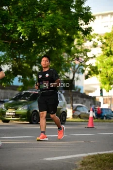 Runner Photo 4052729