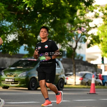 Runner Photo 4052753