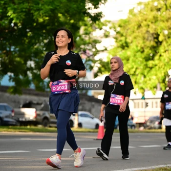 Runner Photo 4052763