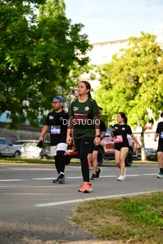 Runner Photo 4052812